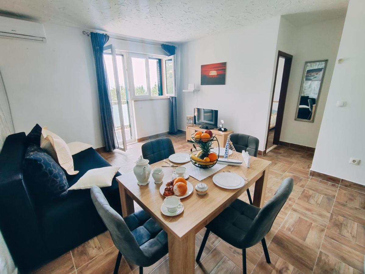 Apartmani Nada Mustapic Brela Exterior foto