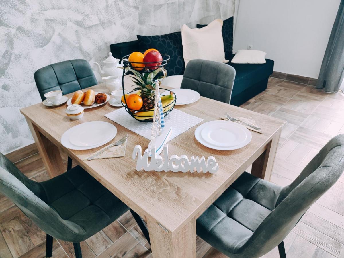 Apartmani Nada Mustapic Brela Exterior foto