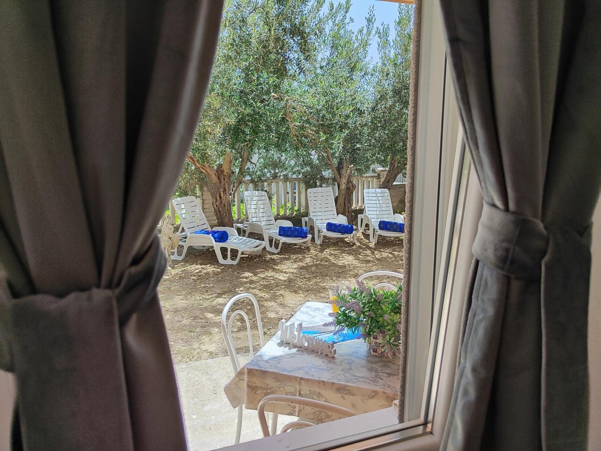 Apartmani Nada Mustapic Brela Exterior foto